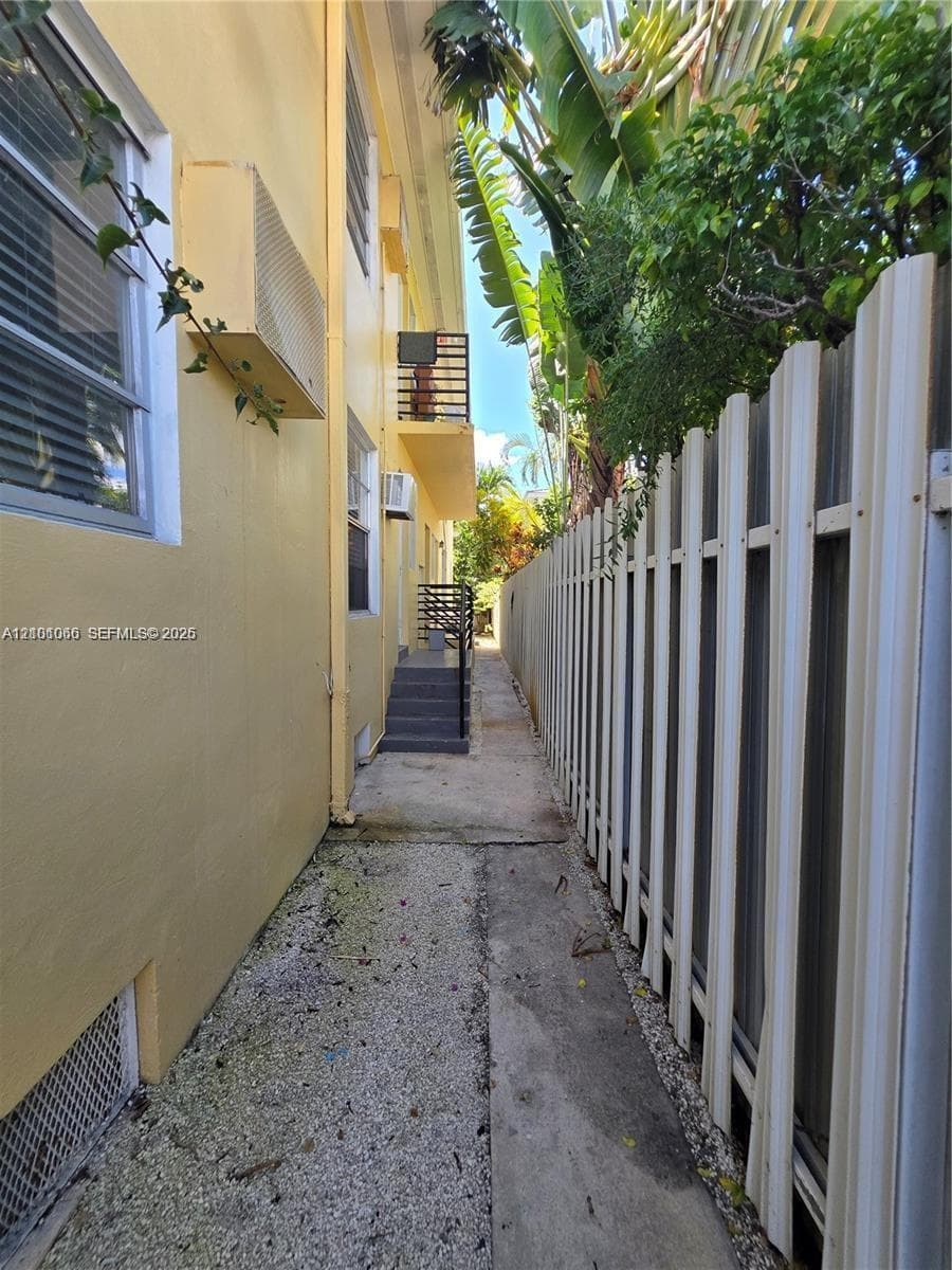ALTOS DEL MAR NO 3 · #1 in Miami Beach - Photo 35