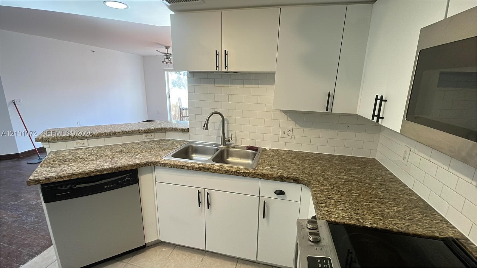 VILLAGE EAST CONDO · #417 in Fort Lauderdale - Photo 6