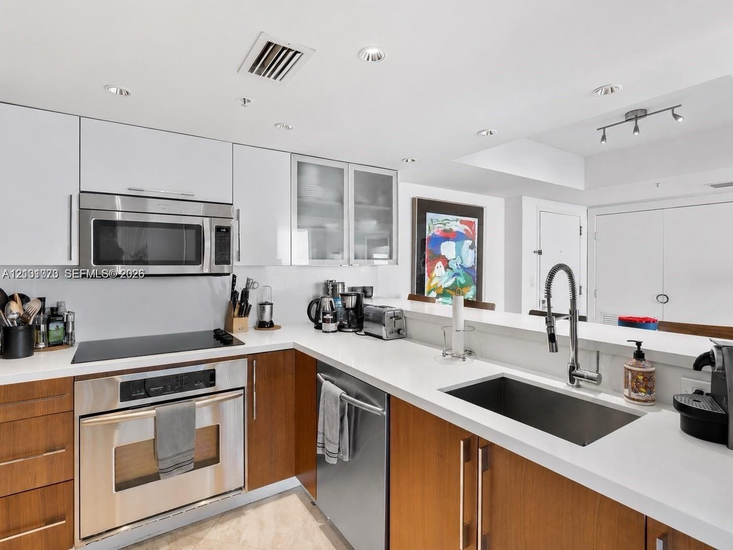 THE FLORIDIAN CONDO · #2110 in Miami Beach - Photo 7
