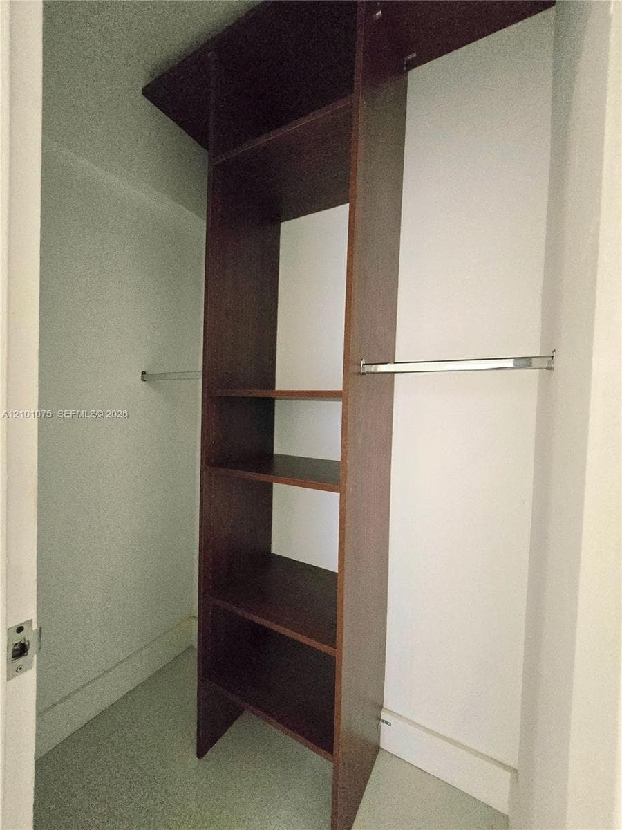 CORINTHIAN CONDO · #J4 in Miami Beach - Photo 46