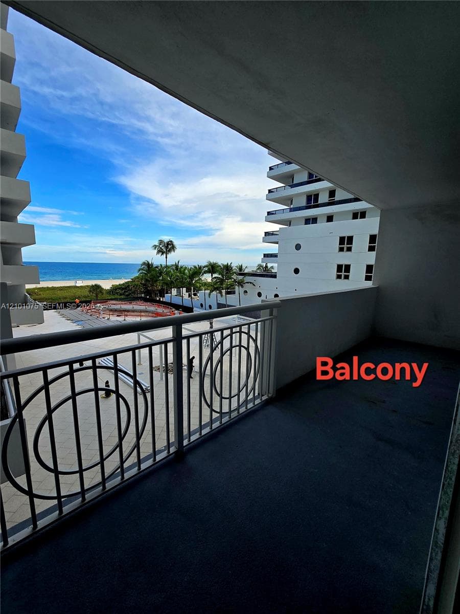 CORINTHIAN CONDO · #J4 in Miami Beach - Photo 26