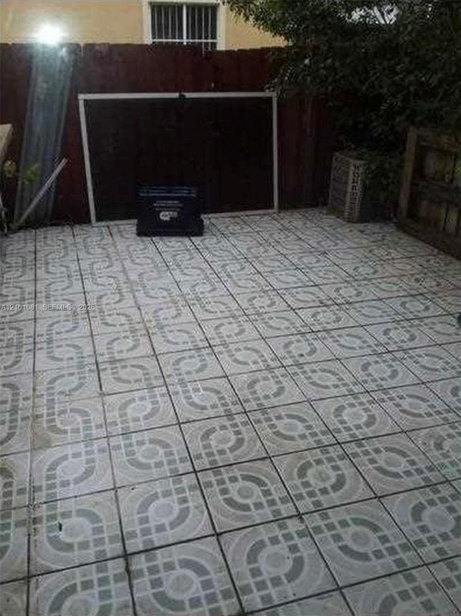1154 NW 124th Ave #2305 photo 2
