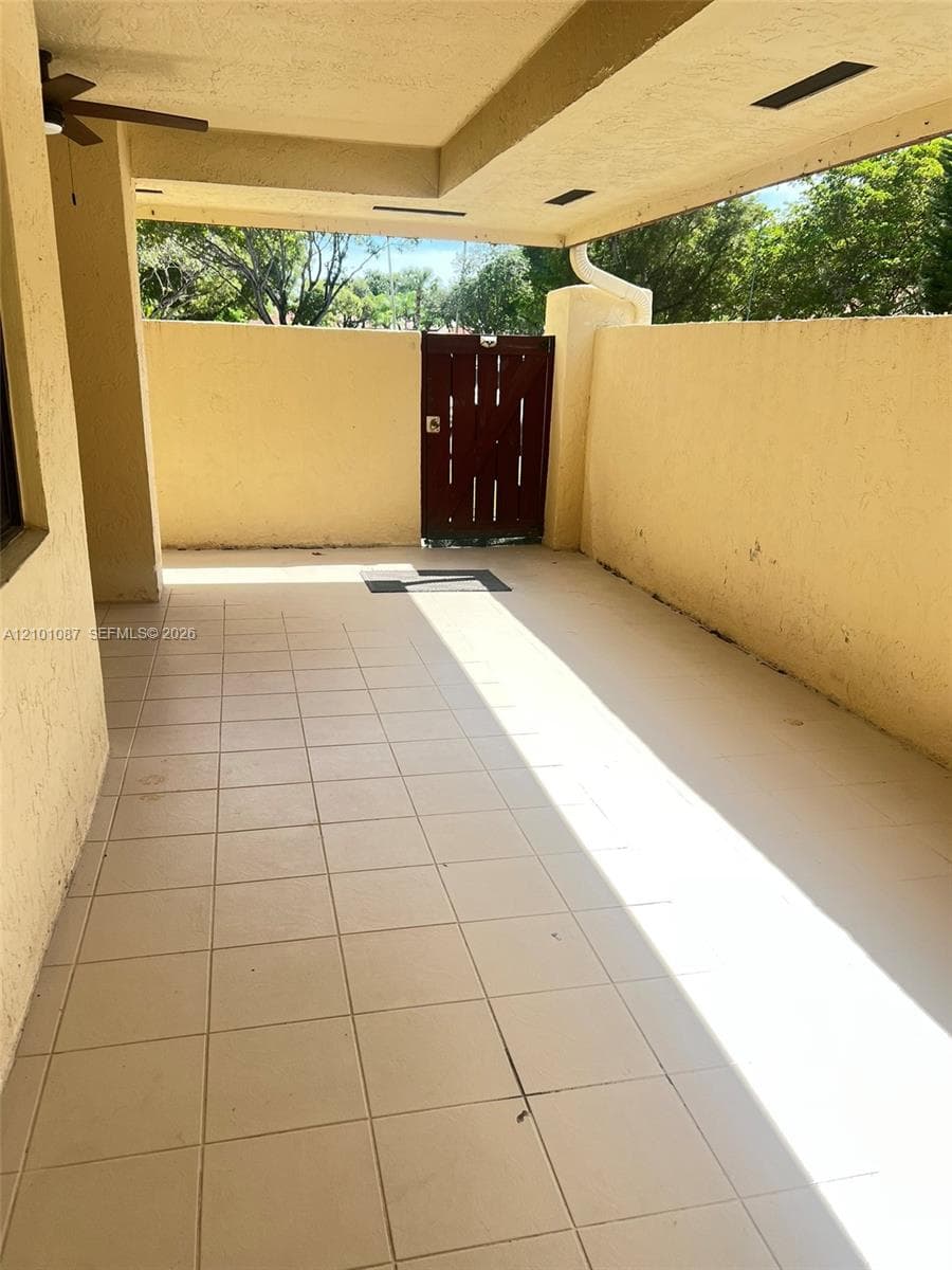 KENLAND POINTE CONDO III · #110T in Miami - Photo 24