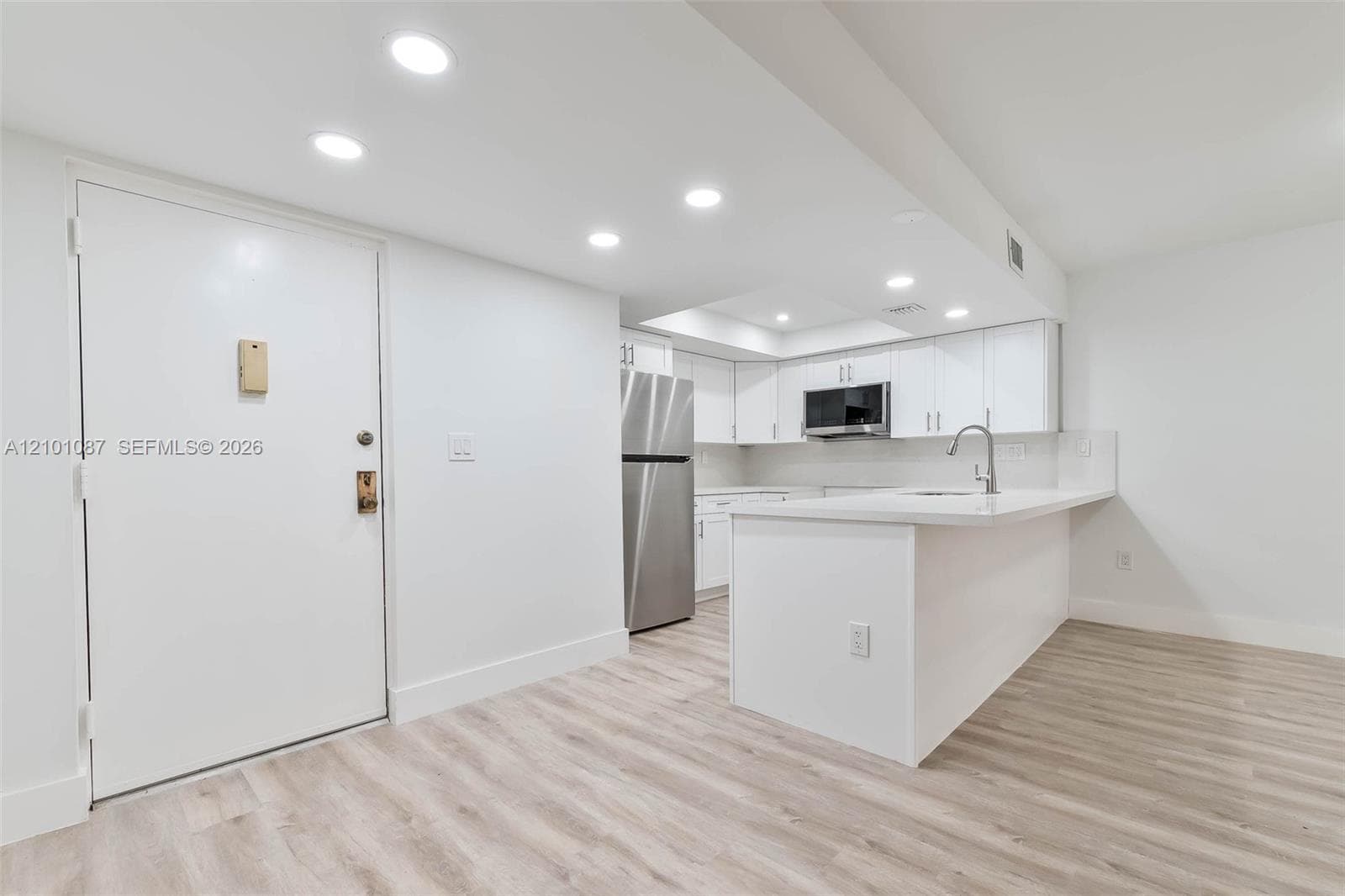 KENLAND POINTE CONDO III · #110T in Miami - Photo 10