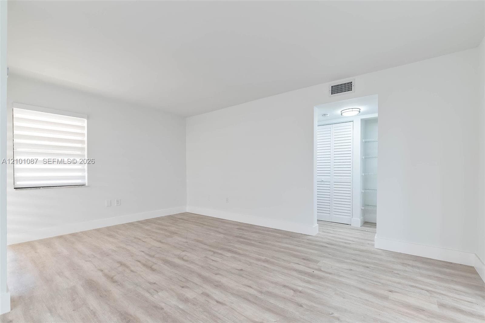 KENLAND POINTE CONDO III · #110T in Miami - Photo 8