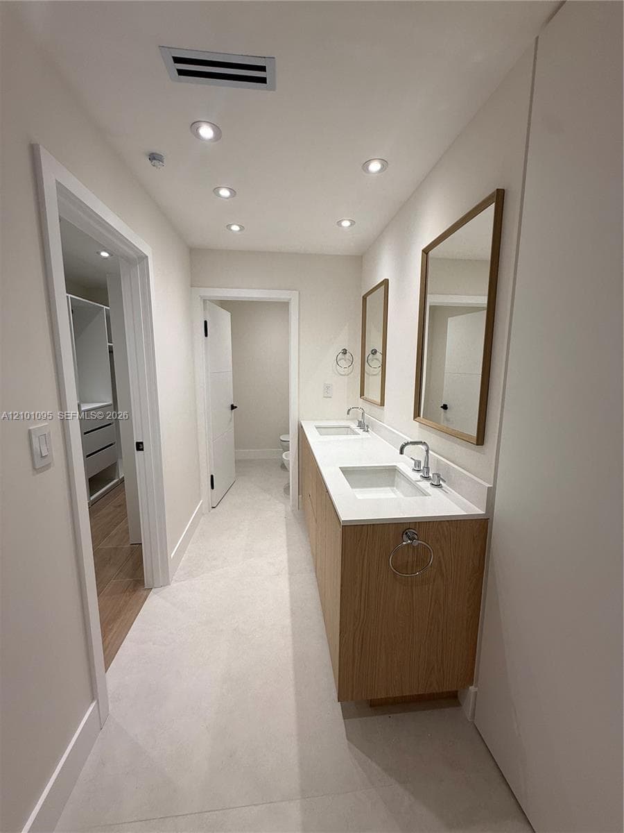 Emerald Bay at Key Colony · #140 in Key Biscayne - Photo 12