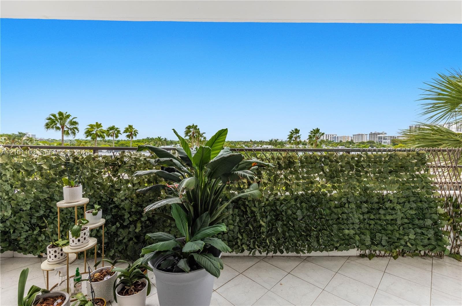 OLYMPUS CONDO · #507 in Hallandale Beach - Photo 36