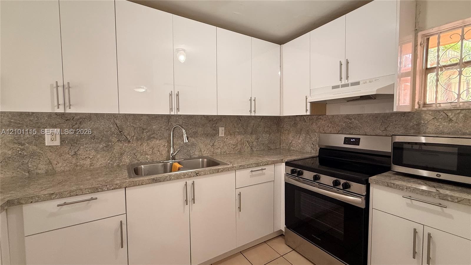 PALM-WEST GARDENS CONDO · #2210B in Hialeah - Photo 11