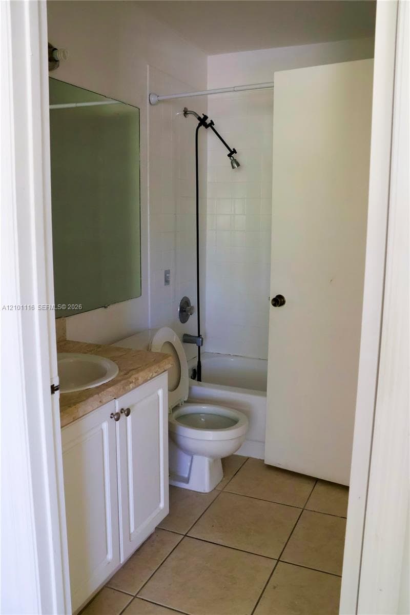 Royal Palm Place · #305 in Miami - Photo 5