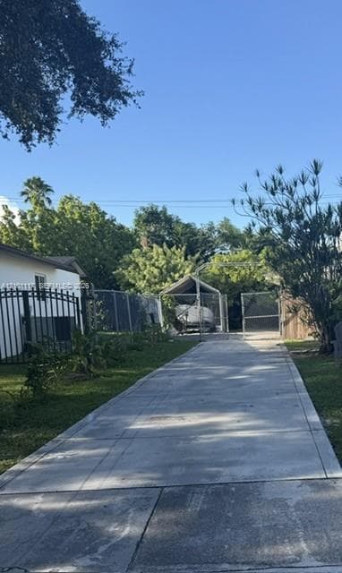 10541 SW 162nd Ter #0 photo 2