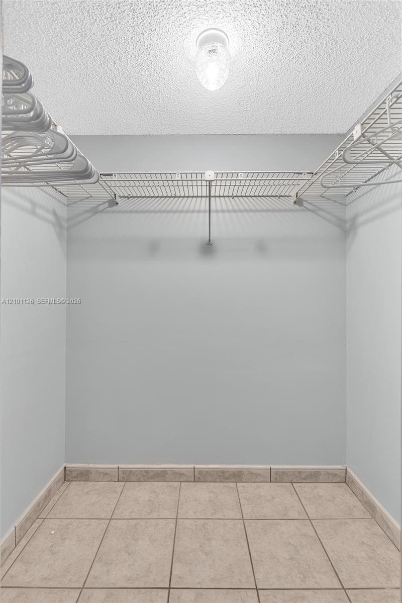 MEADOWBROOK LAKES CONDO · #203 in Dania Beach - Photo 16