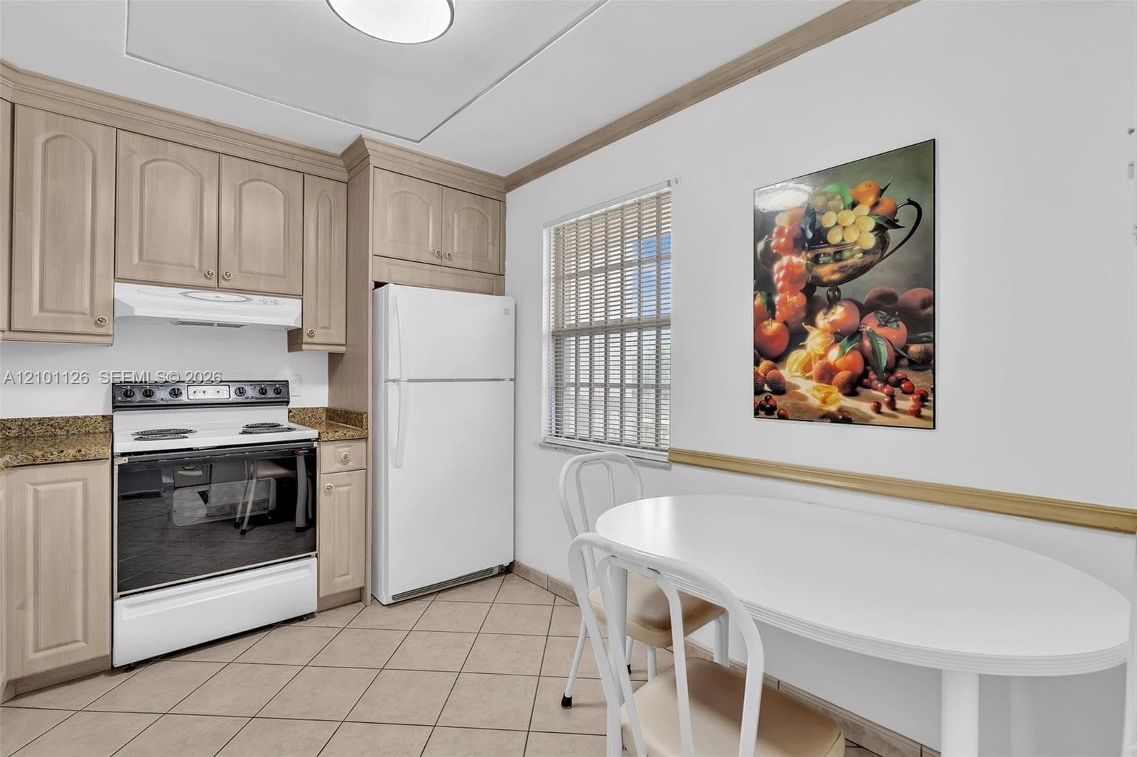 MEADOWBROOK LAKES CONDO · #203 in Dania Beach - Photo 10