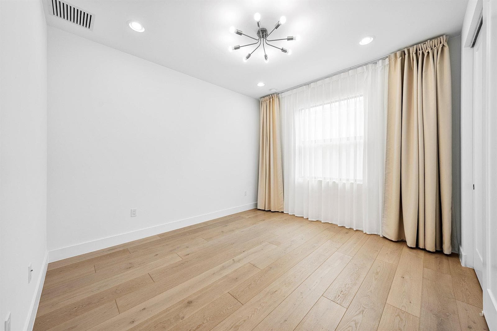 033-8095CrystalDownsAvenue-BocaRaton-FL-