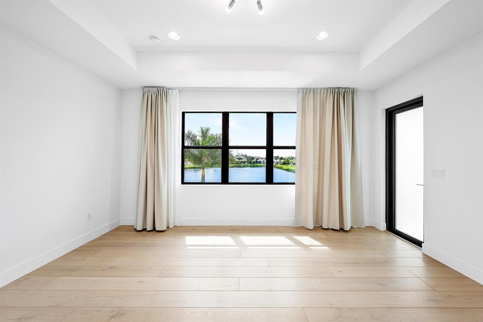 031-8095CrystalDownsAvenue-BocaRaton-FL-