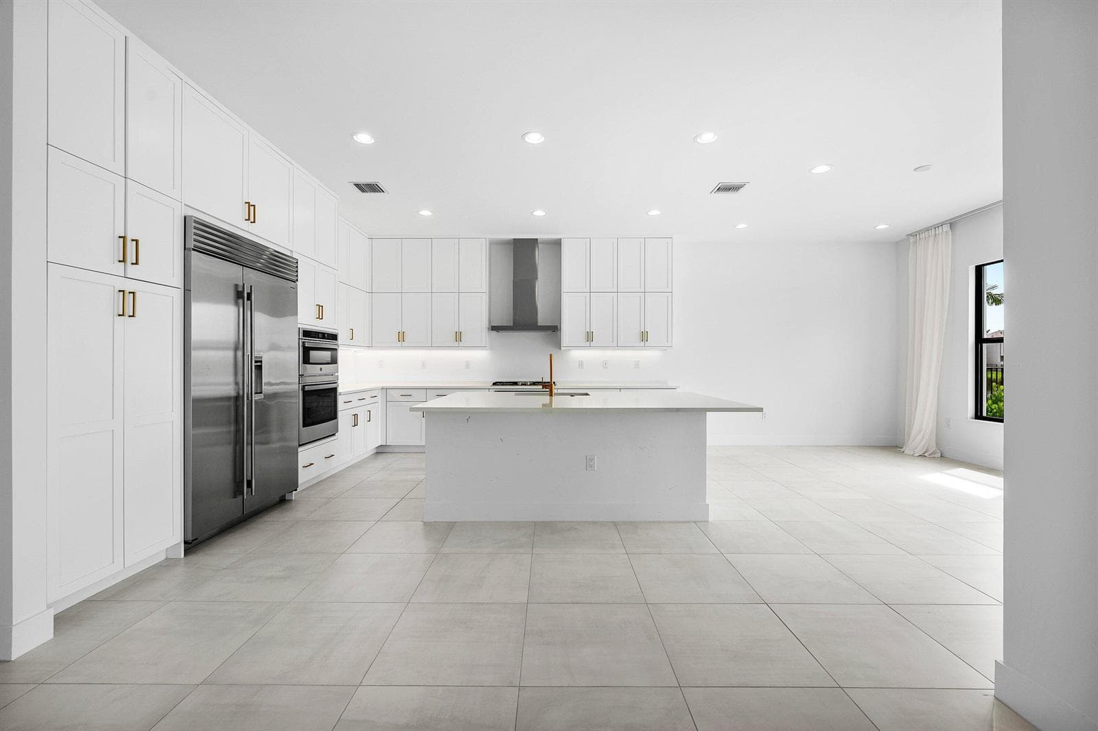 011-8095CrystalDownsAvenue-BocaRaton-FL-