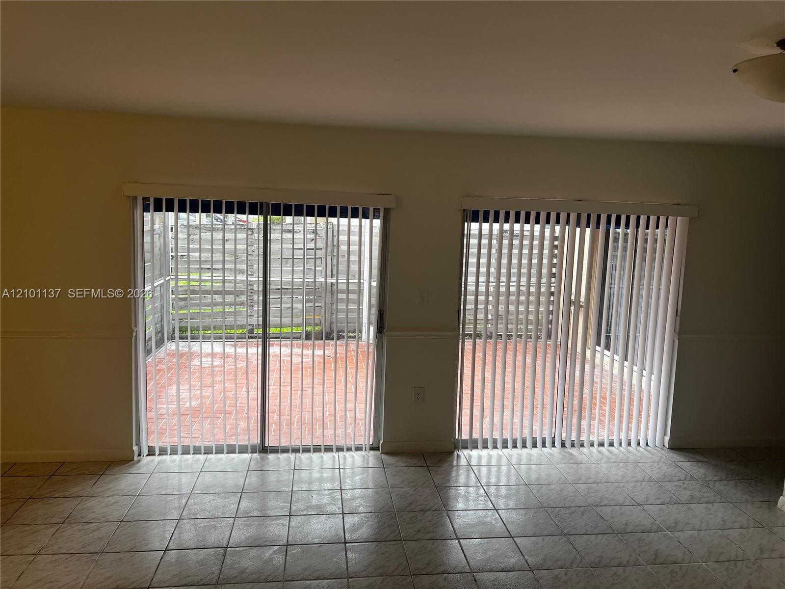 14368 SW 98th Ter photo 6