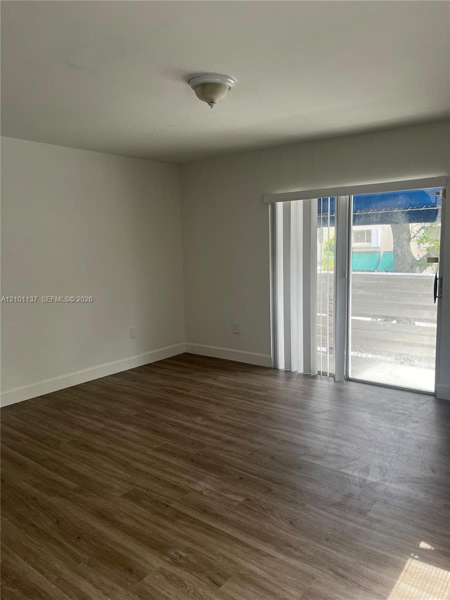 14368 SW 98th Ter photo 17