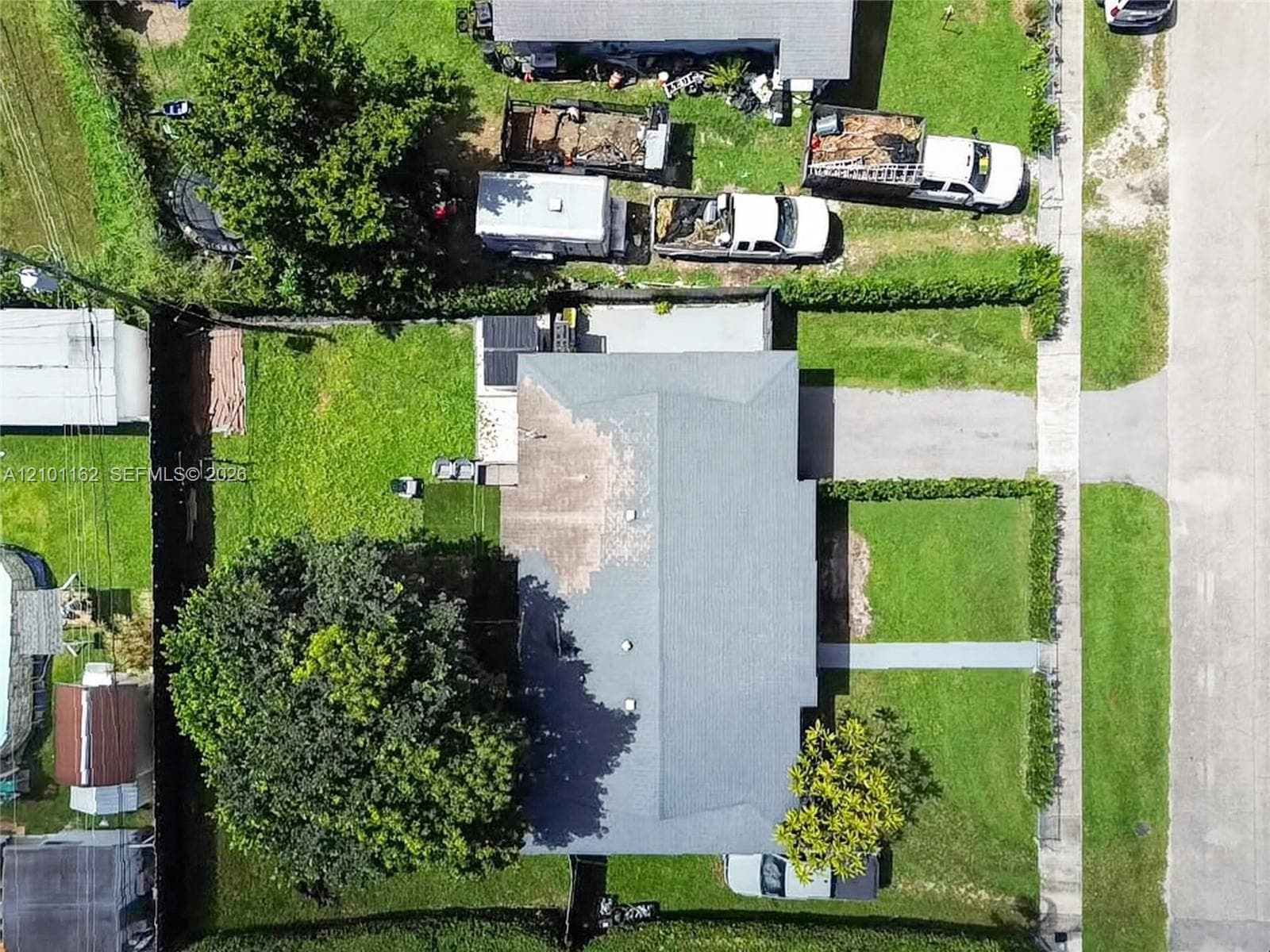 9840 SW 166th St photo 44