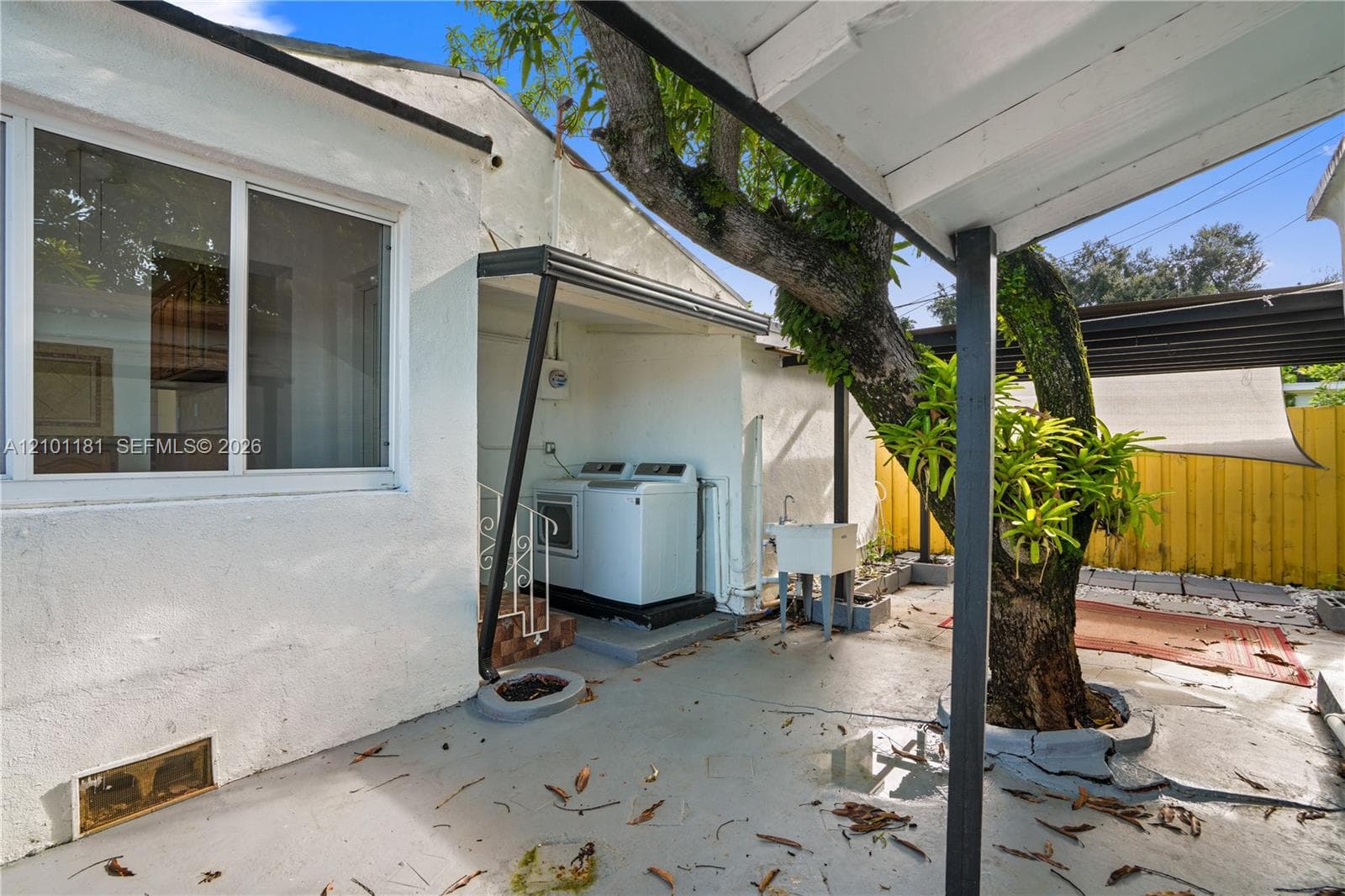1550 SW 13th St photo 24