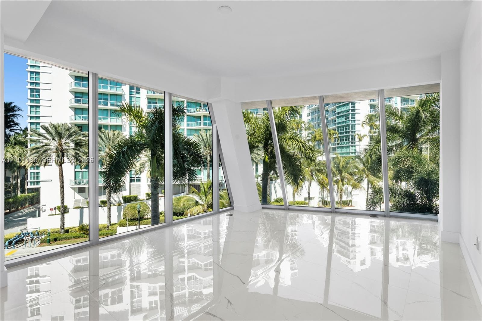 Artech · #349 in Aventura - Photo 23