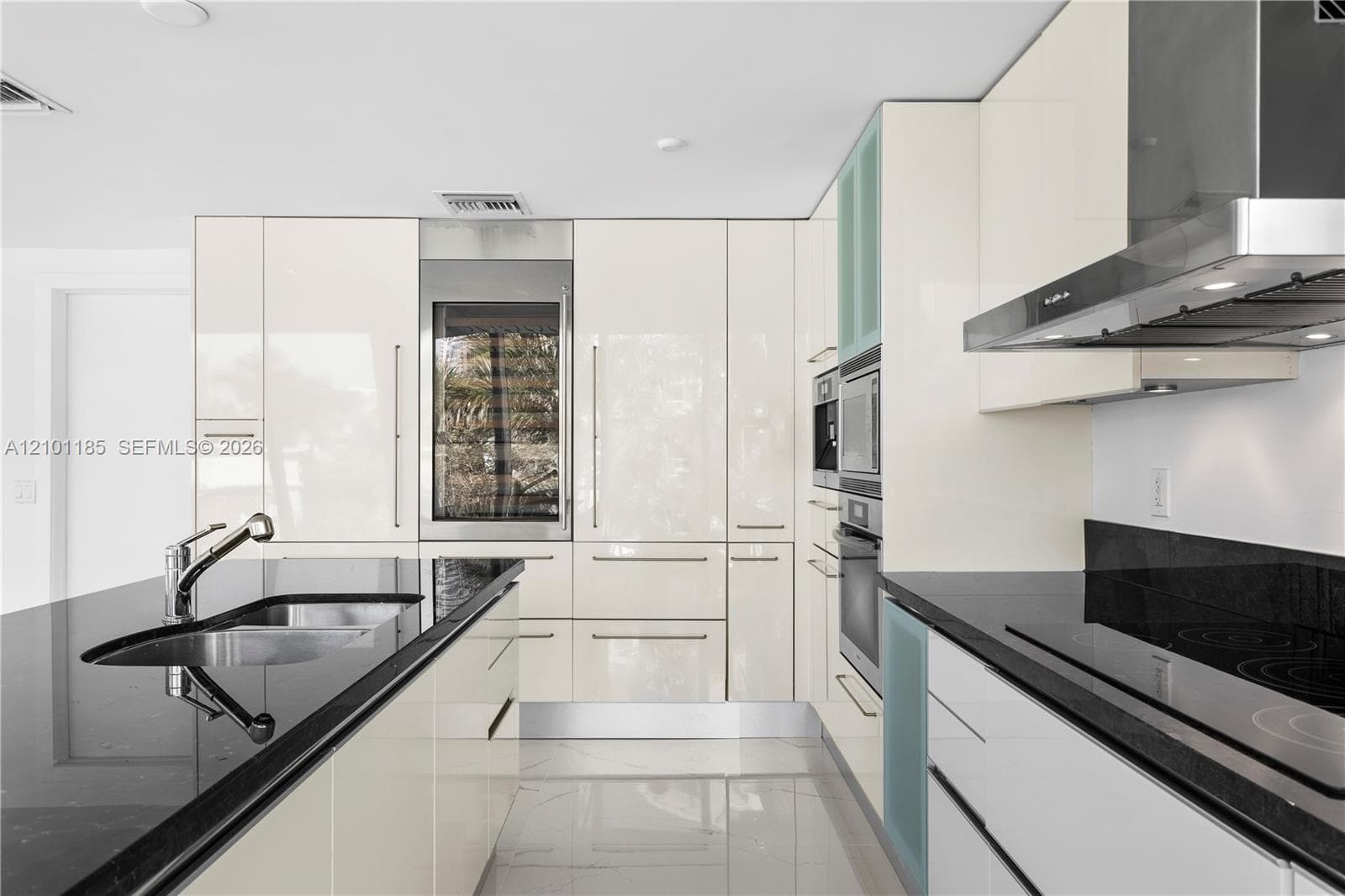 Artech · #349 in Aventura - Photo 6