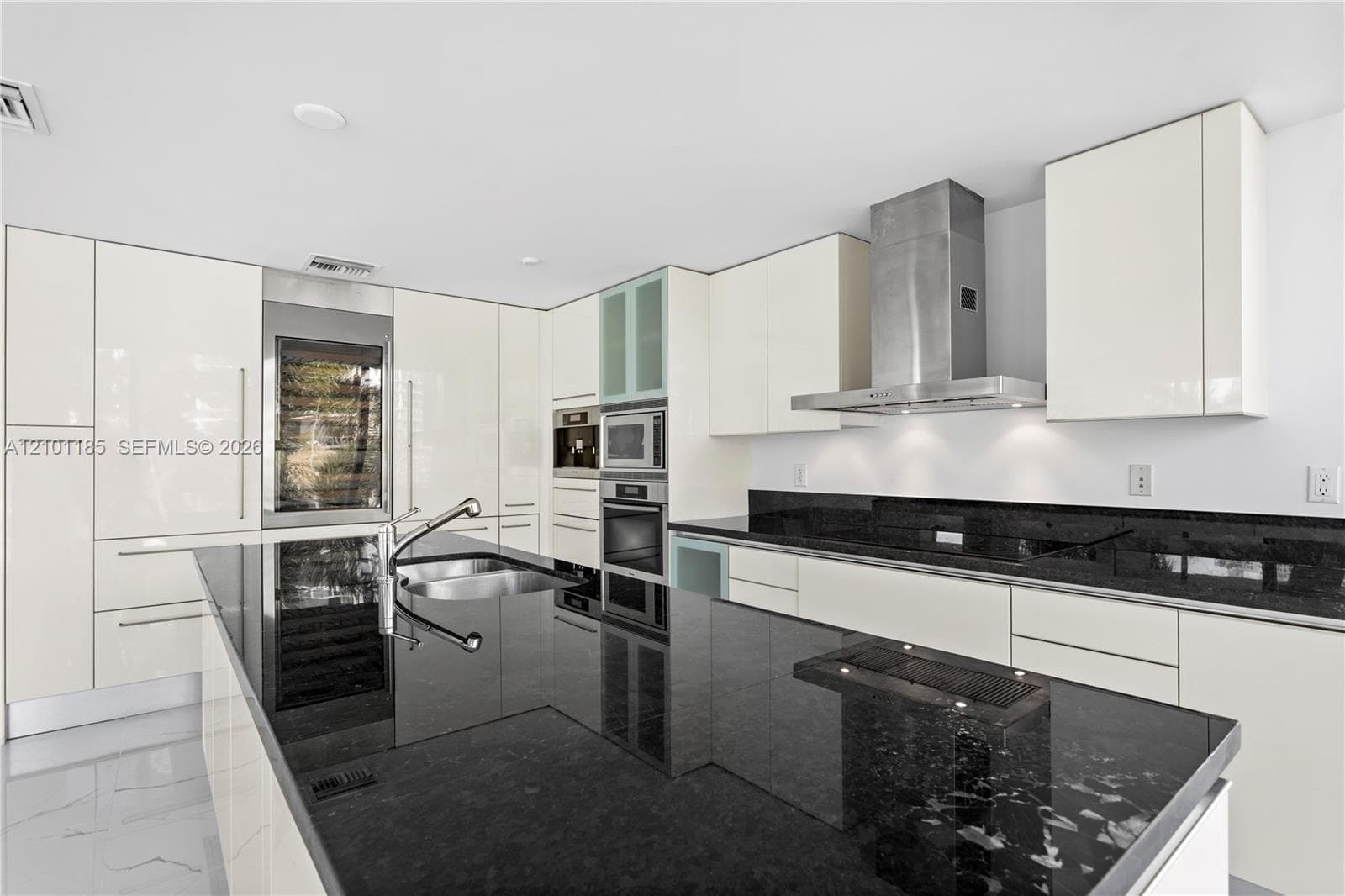 Artech · #349 in Aventura - Photo 7
