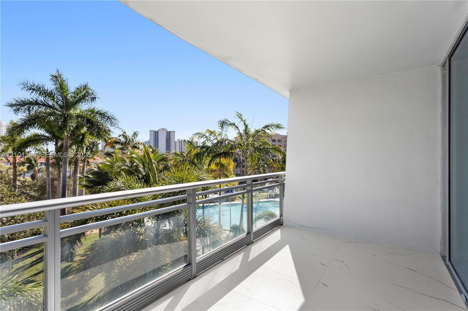 Artech · #349 in Aventura - Photo 18