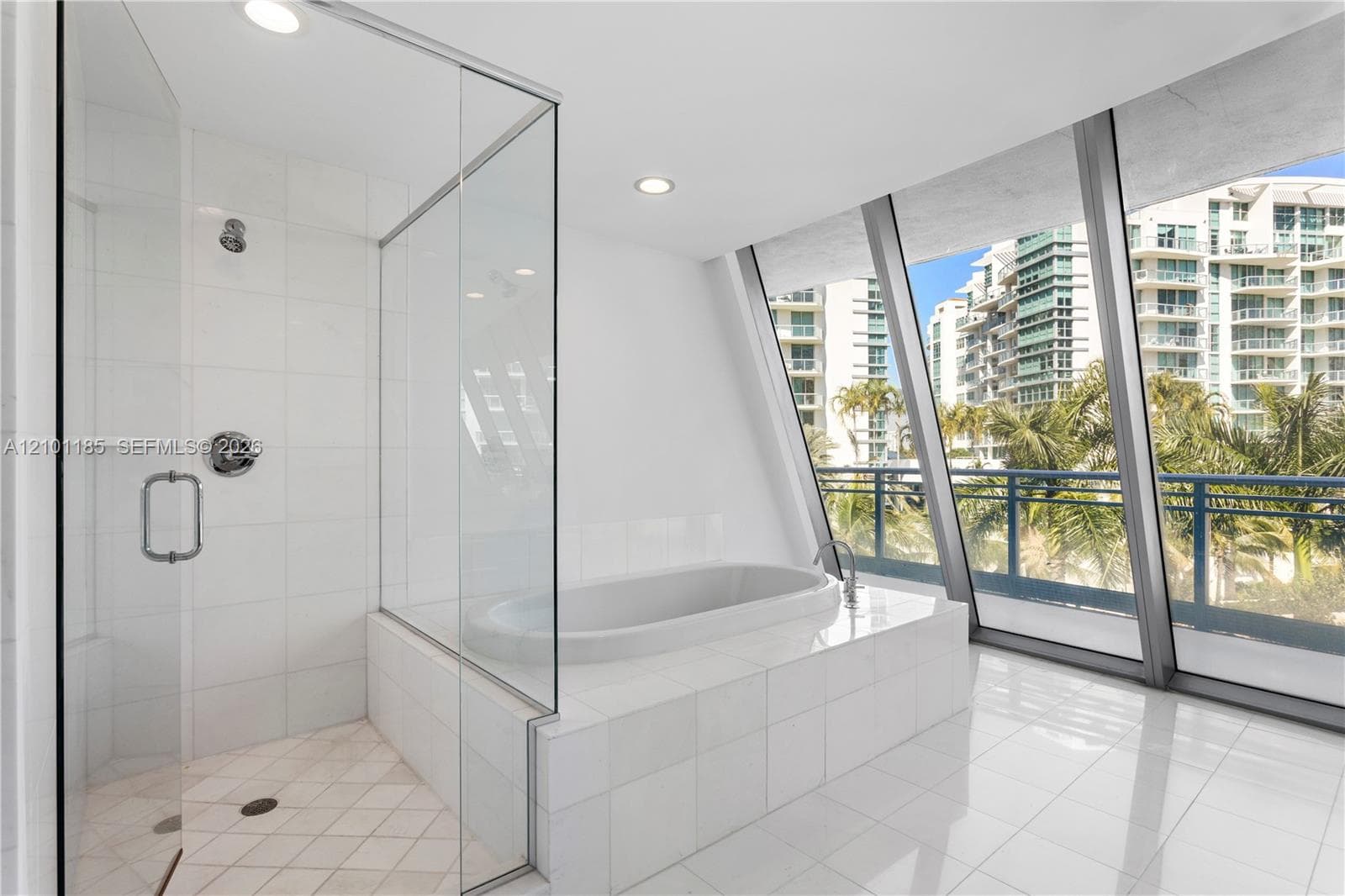 Artech · #349 in Aventura - Photo 15