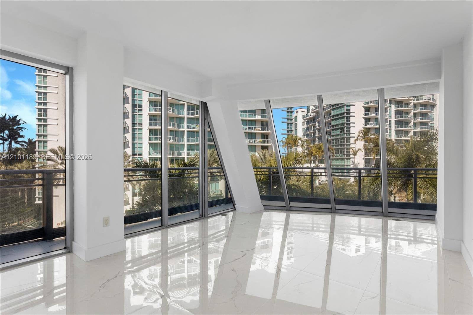 Artech · #349 in Aventura - Photo 19