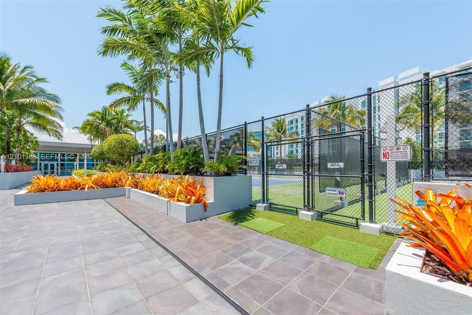Artech · #349 in Aventura - Photo 29