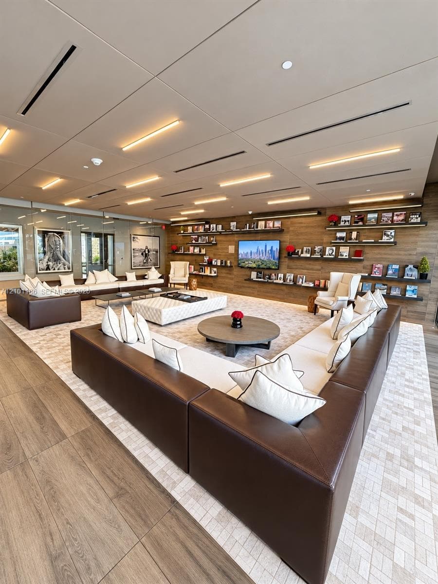 The Bond on Brickell · #1606 in Miami - Photo 17