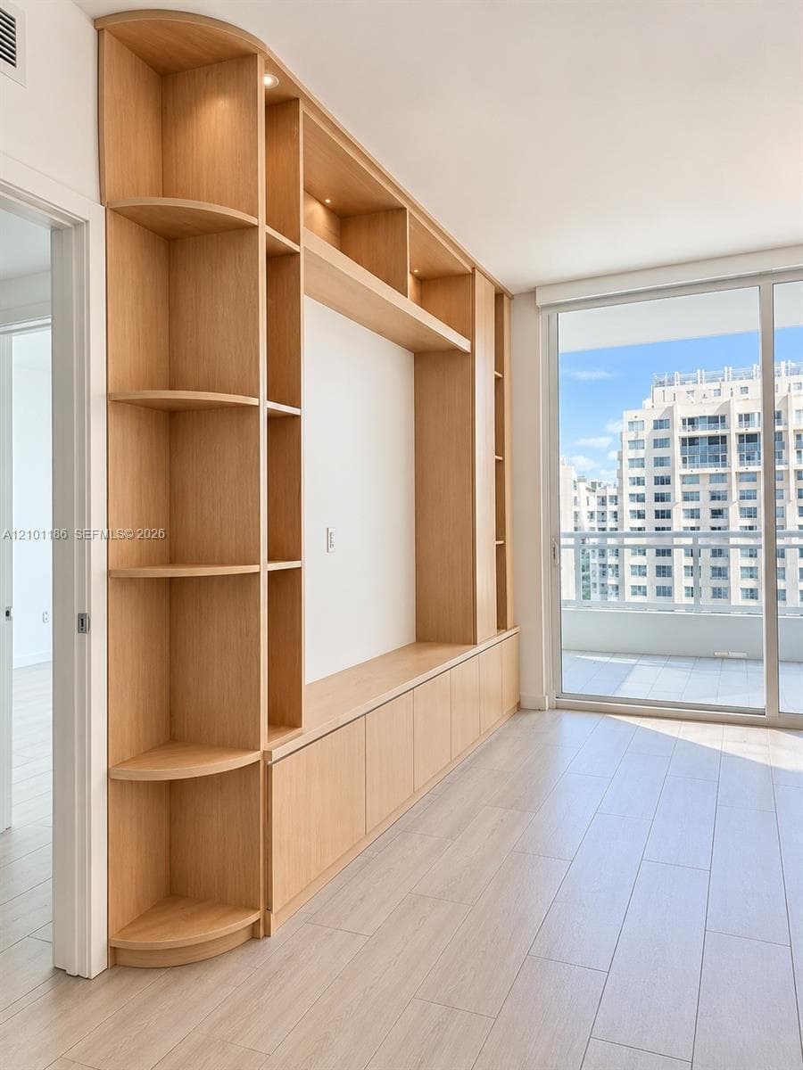 The Bond on Brickell · #1606 in Miami - Photo 3