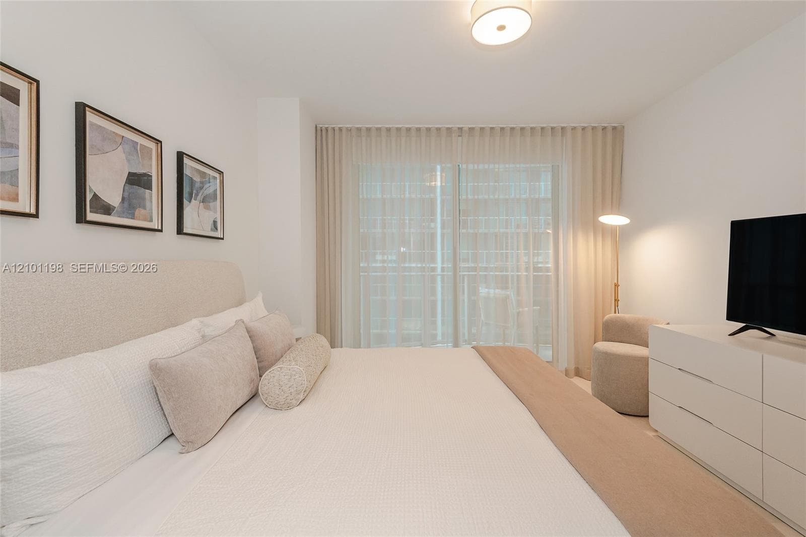 Viceroy Brickell Residences · #2208 in Miami - Photo 17