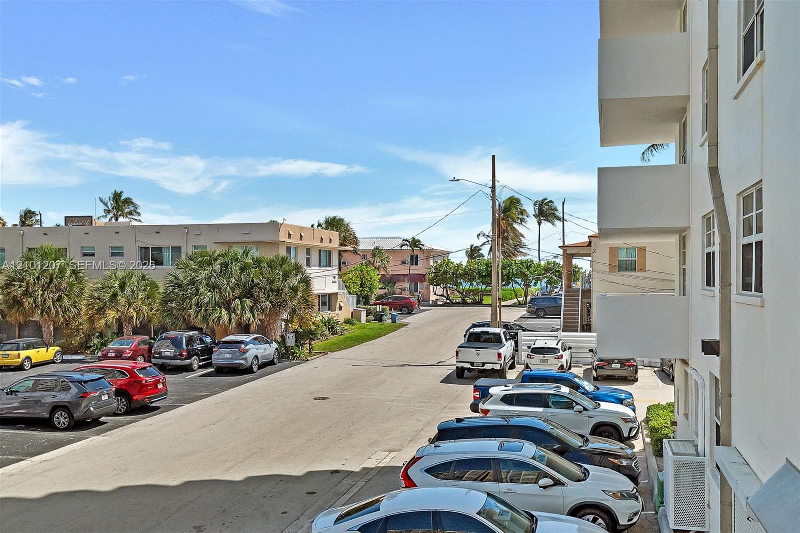 Wellington Towers Condo · #202 in Hollywood - Photo 15