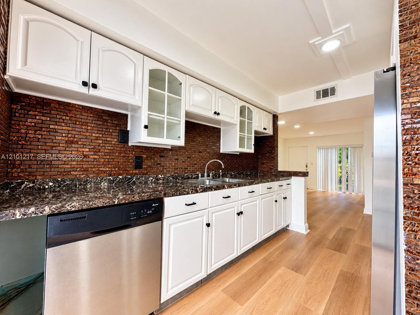 THE CORAL CREST CONDO · #8 in Miami - Photo 6