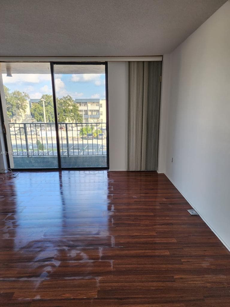WINDWOOD CONDO · #303 in North Miami Beach - Photo 3