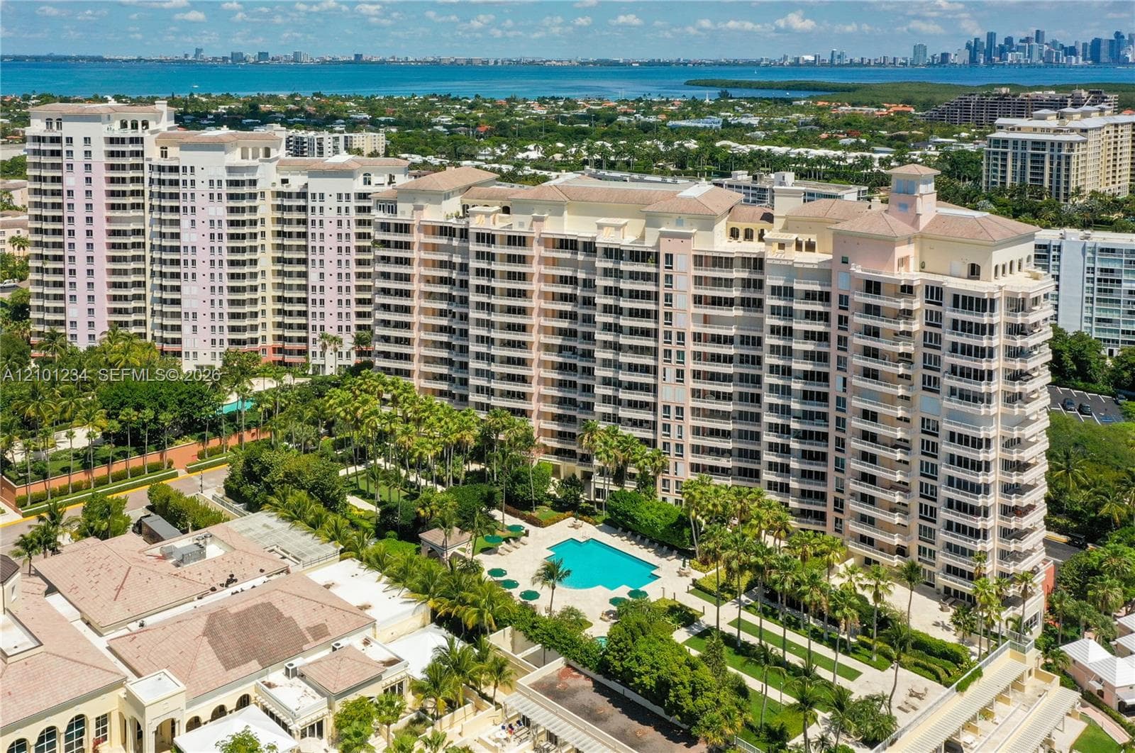 Ocean Tower Two · #901 in Key Biscayne - Photo 27