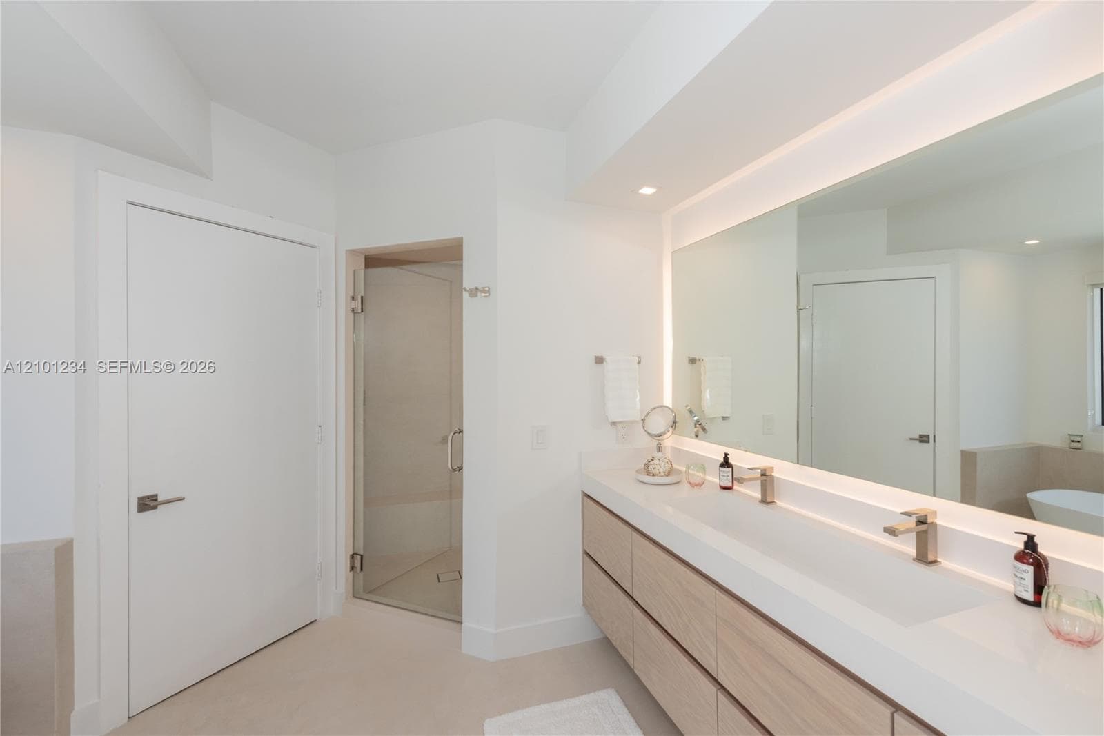 Ocean Tower Two · #901 in Key Biscayne - Photo 16