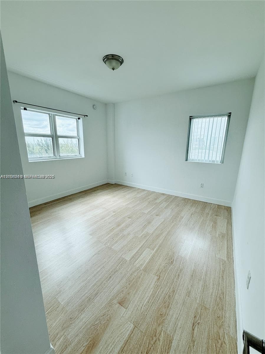 THE OAKS I CONDO · #801 in North Miami - Photo 23