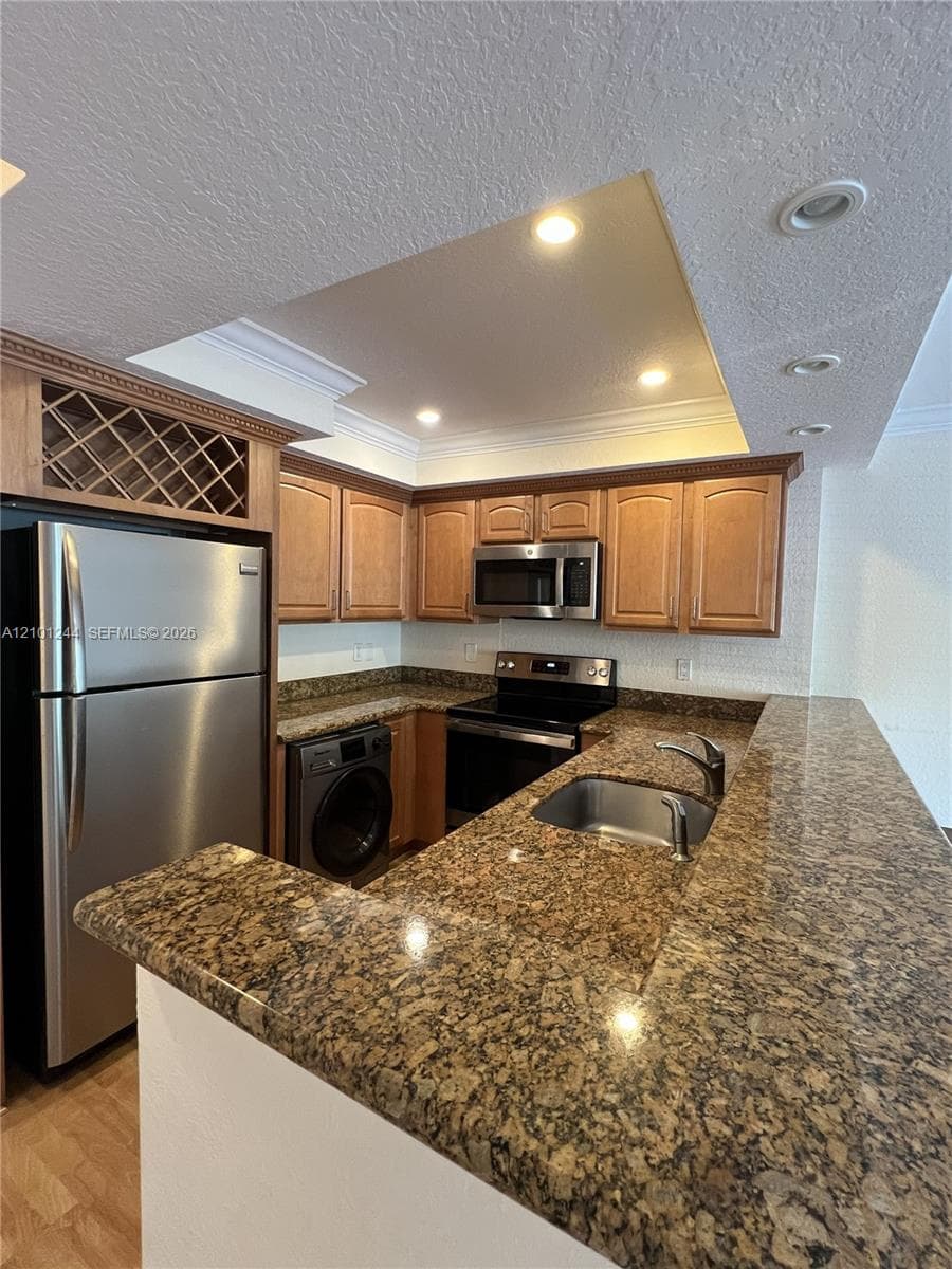PINE CREST VILLAGE II AT · #144 in Fort Lauderdale - Photo 6