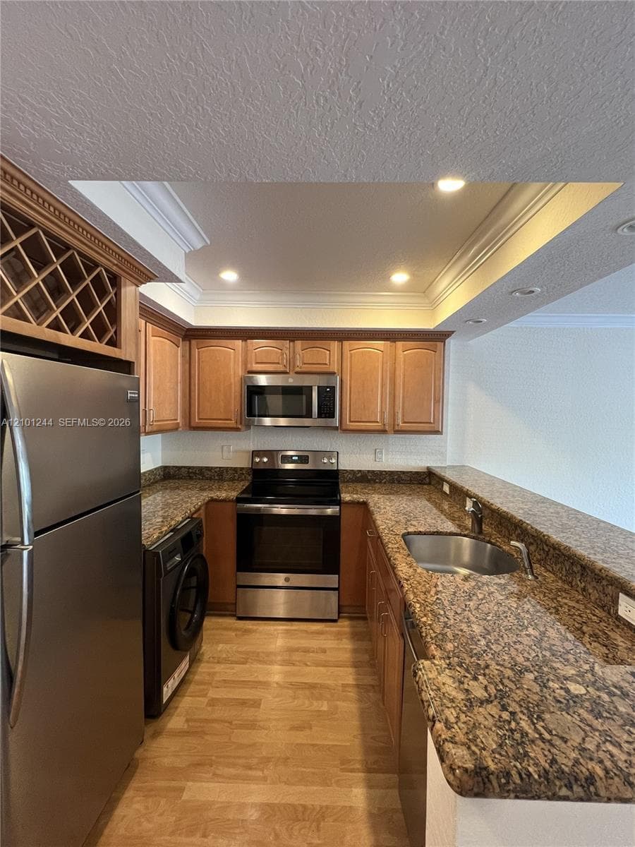 PINE CREST VILLAGE II AT · #144 in Fort Lauderdale - Photo 8