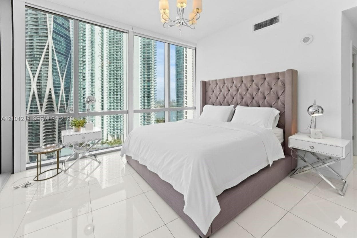 Paramount Miami Worldcenter · #2601 in Miami - Photo 17