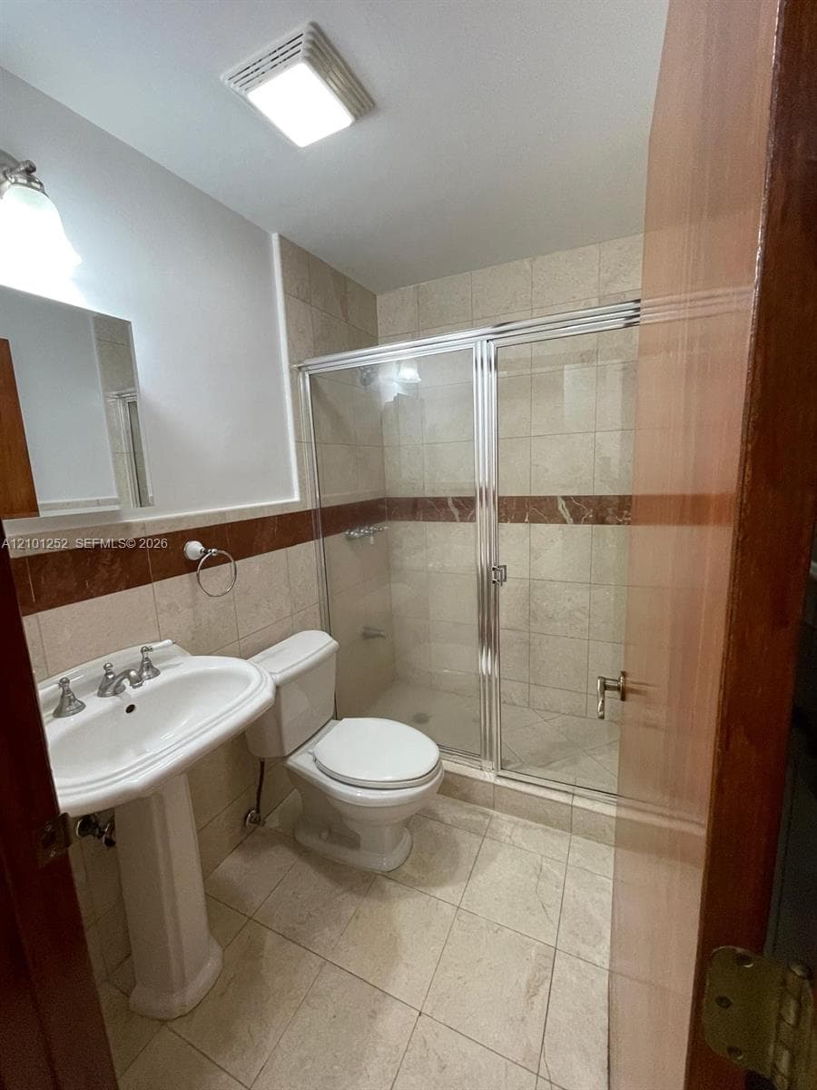14255 SW 57th Ln # 1 #8-1 photo 13