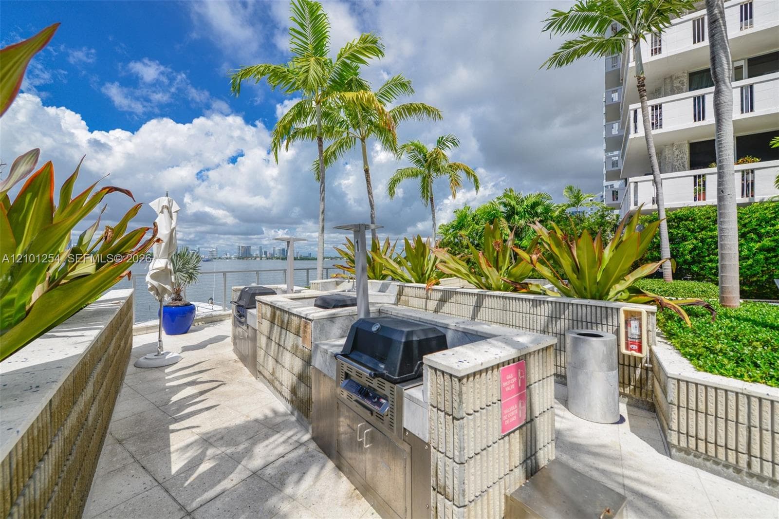 South Bay Club Condo · #629 in Miami Beach - Photo 42