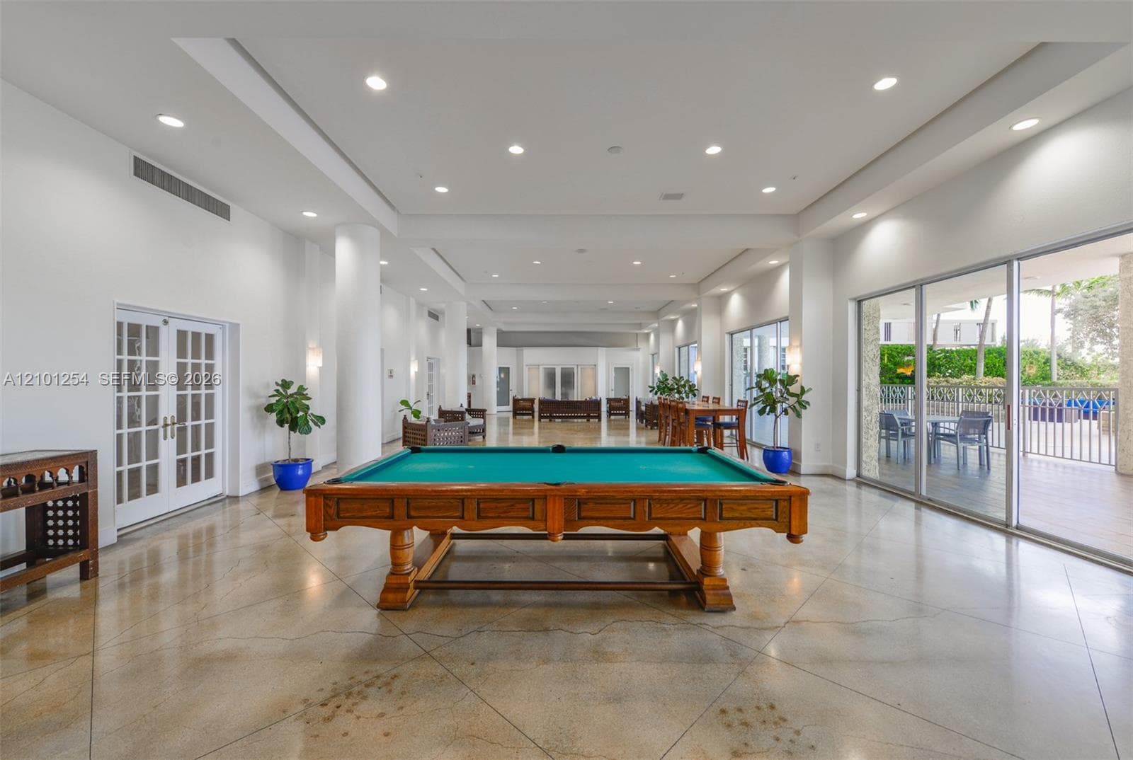 South Bay Club Condo · #629 in Miami Beach - Photo 32