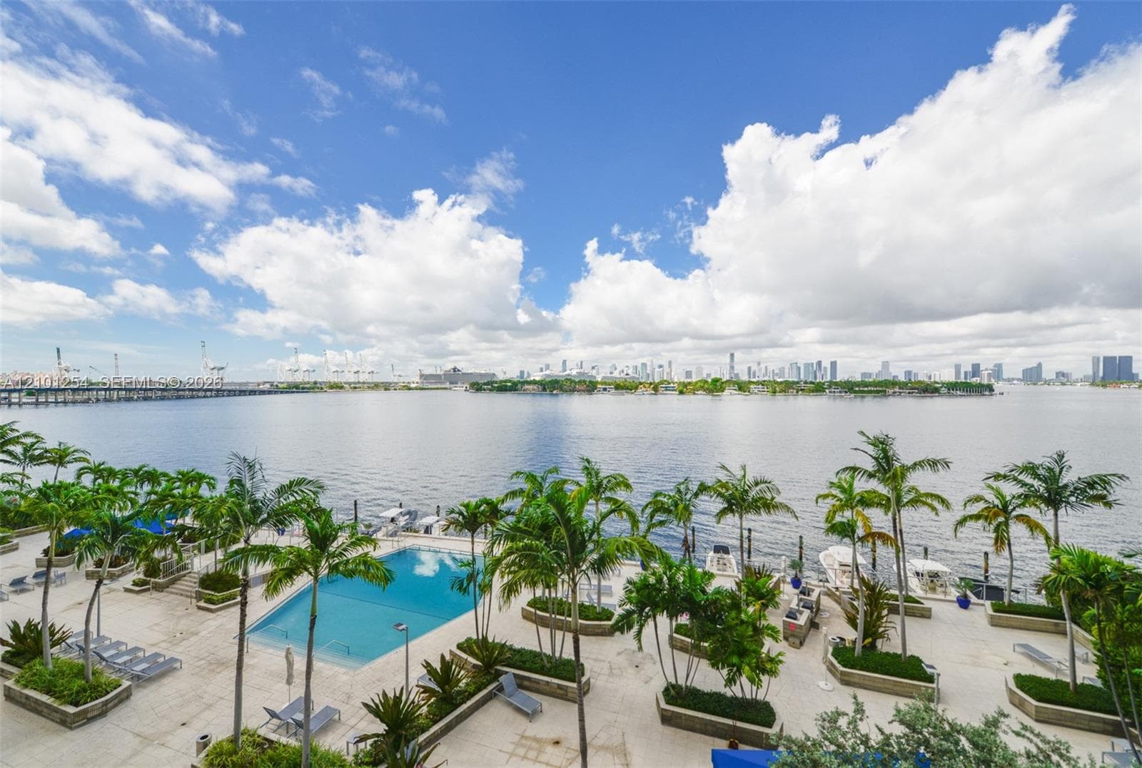 South Bay Club Condo · #629 in Miami Beach - Photo 25