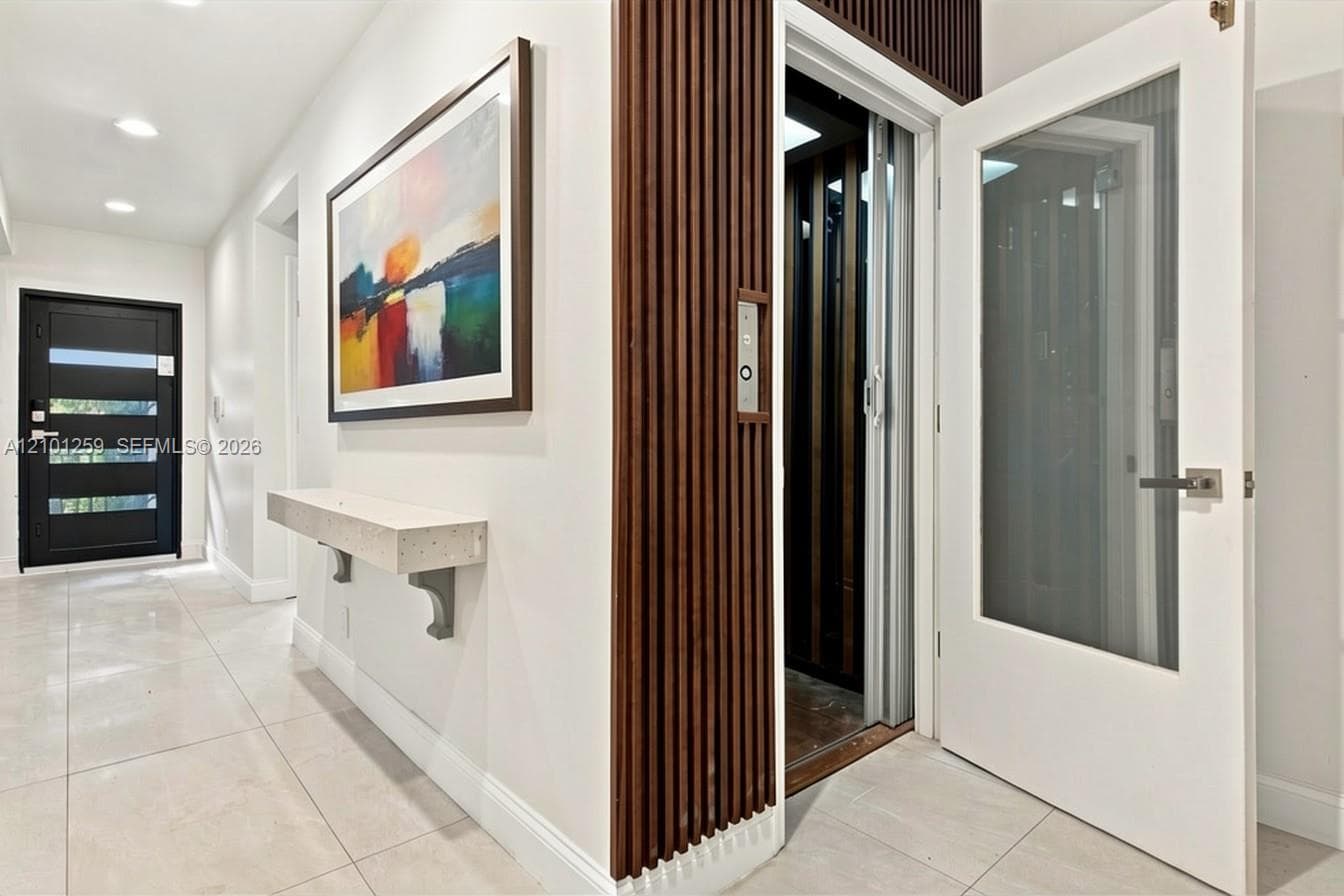 elevator