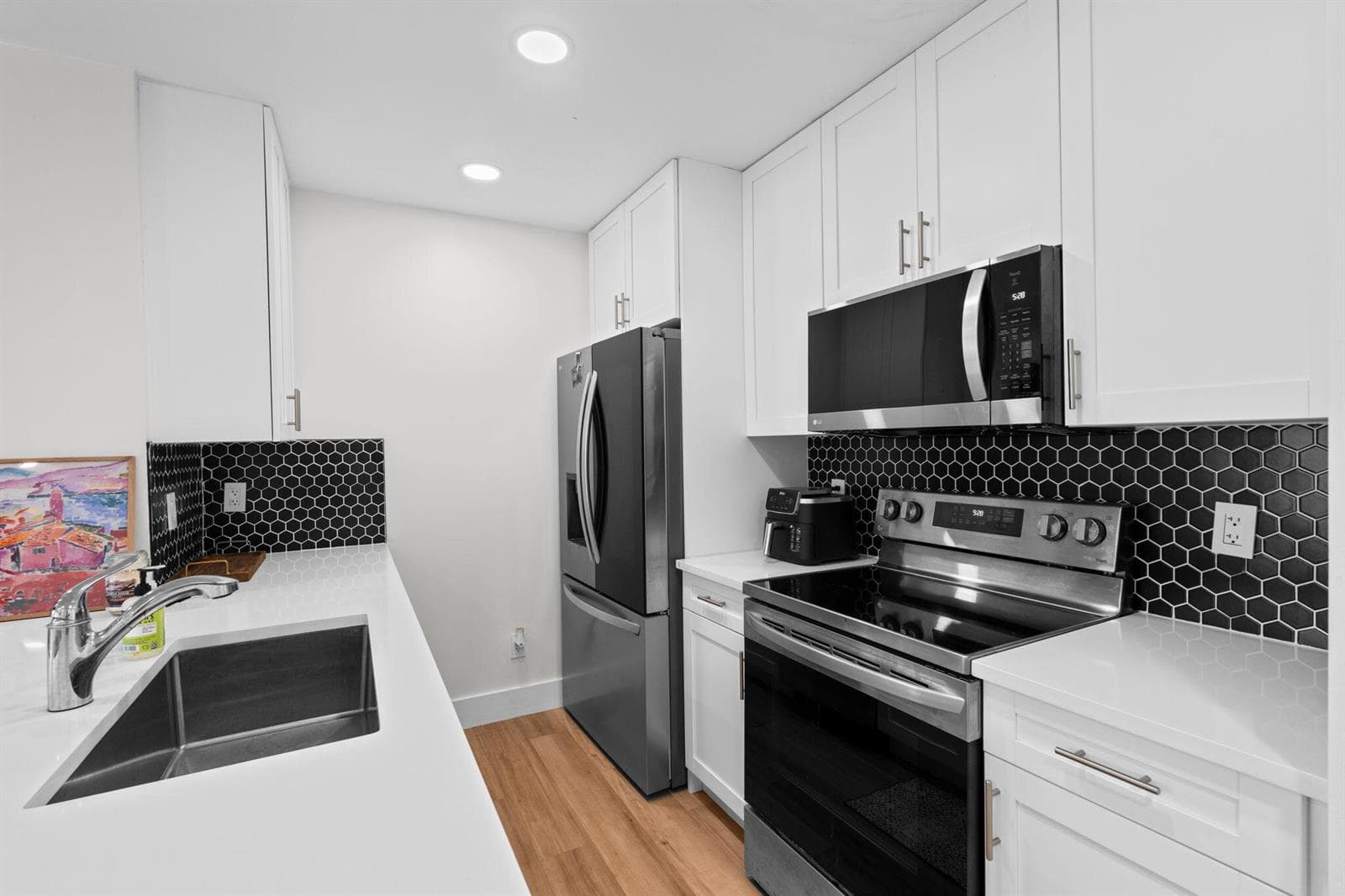 9-web-or-mls-A7409613