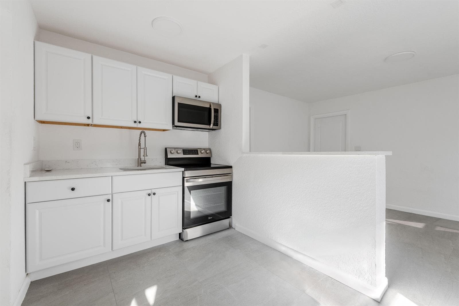 53828thSt#3WPB-7