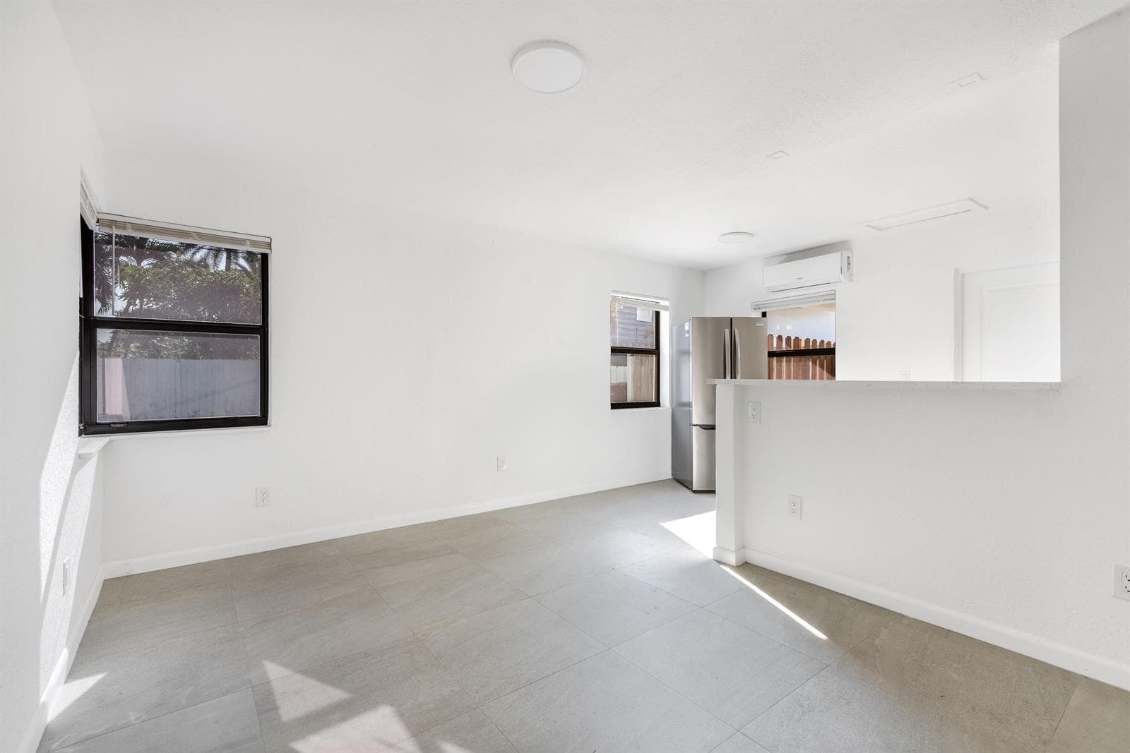 53828thSt#3WPB-1